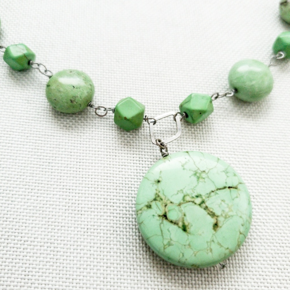 Sterling Silver Green stone necklace